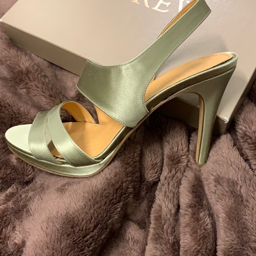 J. Crew Georgine Platform Heels Taupe Satin Strappy 8.5 Brand New
